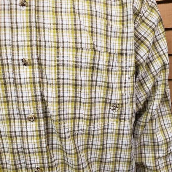 Ariat Pro Series Long Sleeve Plaid Button Down Shirt Size Large Outdoors Western - Picture 2 of 9